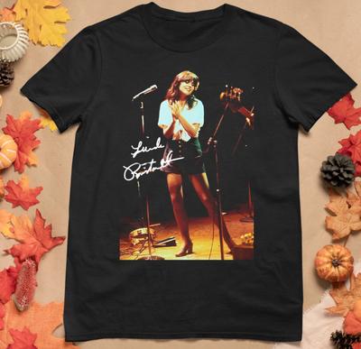 Signature Retro Live Concert Linda Ronstadt T-shirt Size S-5XL