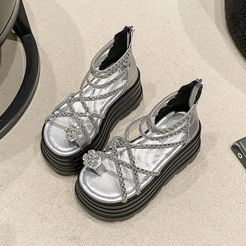 

Fairy wind thick-soled inner heightened heel sandals female 2025 summer new rhinestone cover toe fashionable versatile dad sandals 40