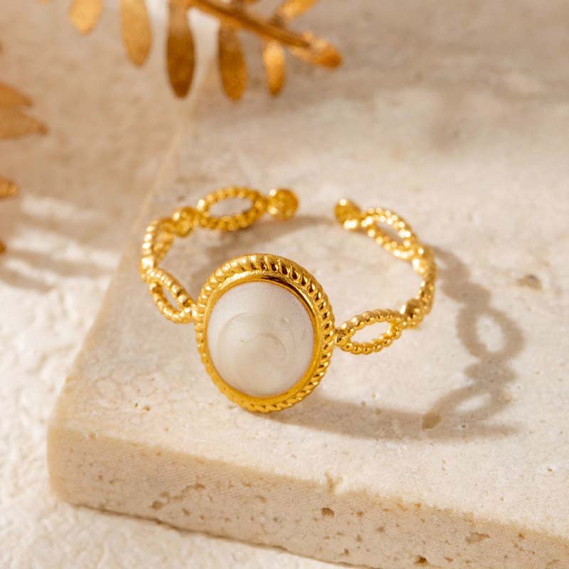 Vintage Stainless Steel Red Drip Oil Oval Rings for Women Classic Waterproof Gold Color Hollow Opening Ring Banqent Jewelry Gift
