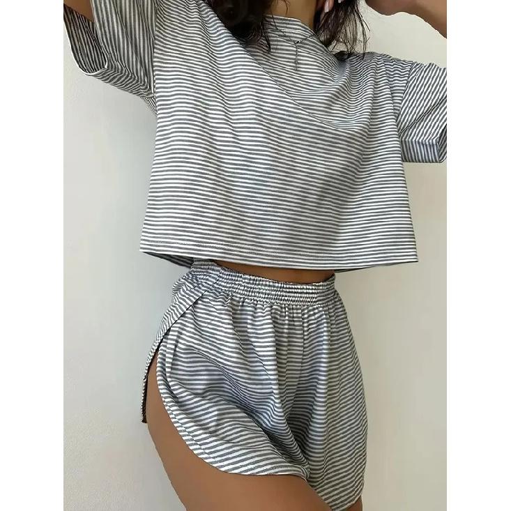 2026 New women's striped pajama set summer short sleeved T-shirt and shorts 2-piece set home wear casual loose round neck pajama