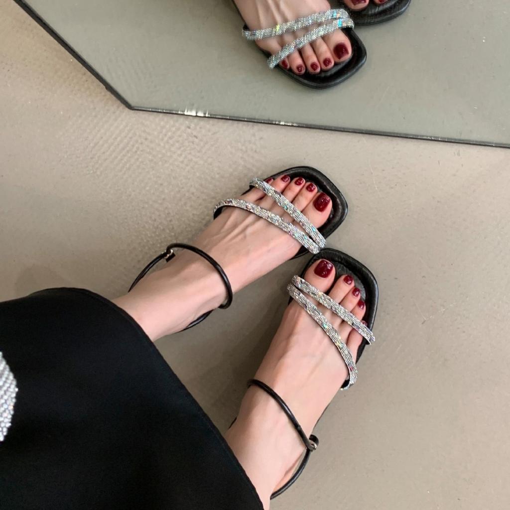 French two-wear rhinestone slope heel cool slippers women's 2025 summer new with skirt one-word slippers beautiful sandals