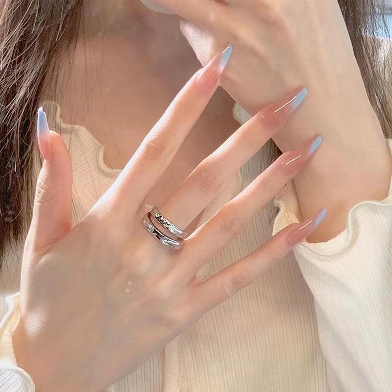 Simple French Gradient Detachable Press-On Nails: Short, Whitening False Nail Tips.