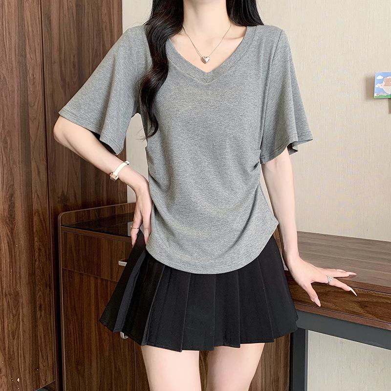 2026 Plus Size Women's V-Neck Slimming Short-Sleeve Summer Top