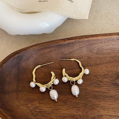 French Retro Natural Freshwater Pearl Geometric Stud Earrings Women'S Niche High Sense Personality Exquisite Versatile Earrings