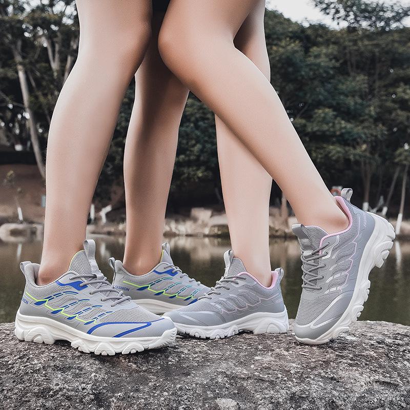 Outdoor hiking shoes for men and women, wear-resistant and non-slip mesh, breathable and lightweight hiking, off-road men's sports shoes