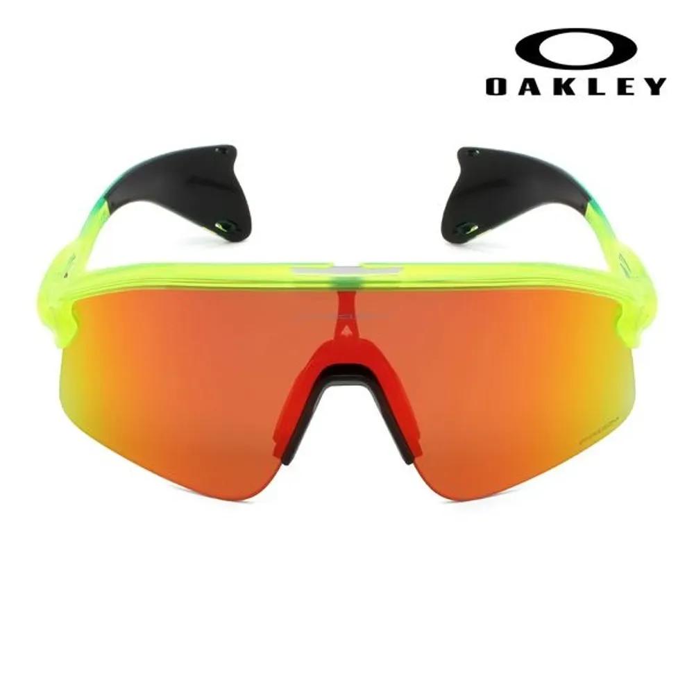 

Oakley Stunt Devil Sports Goggles Sunglasses OO9517-03