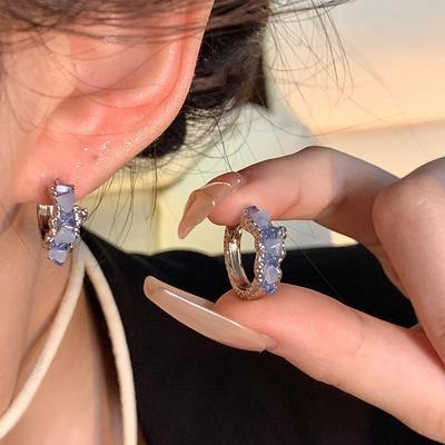Ohrclips mit blauem Kristall im koreanischen Stil für Damen – trendige, hochwertige Ohrringe