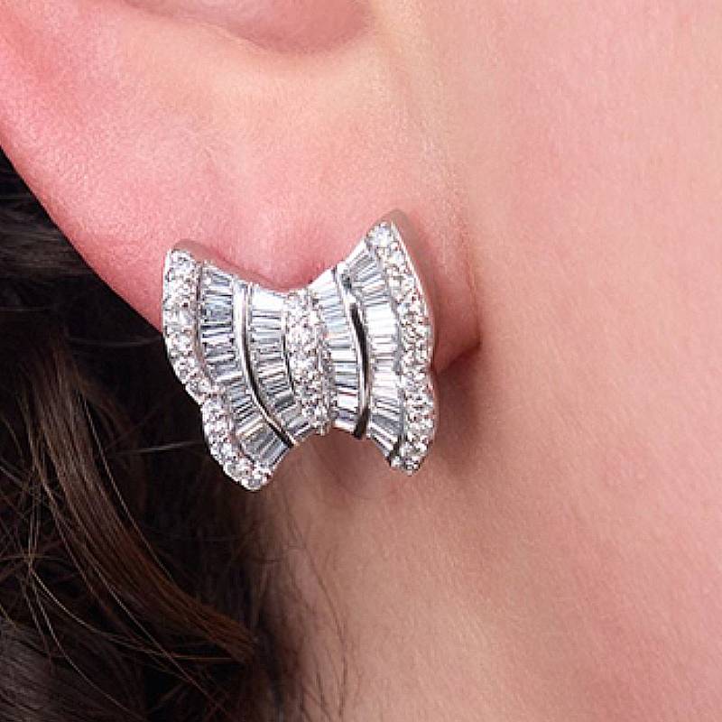 Huitan Elegant Women Stud Earrings Bow Shaped Trendy Wedding Engagement Inlaid Bright CZ Accessories Anniversary Jewelry GiftGood Product
