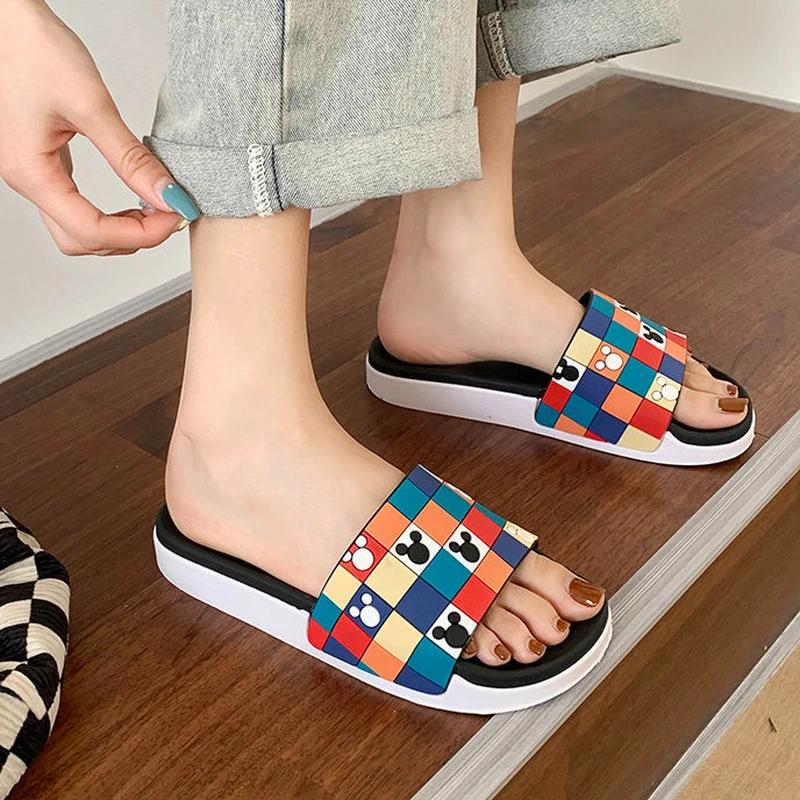 Fashion Bathroom Home Open Toe Indoor Women's Slippers and Ladies Sandals Anime 2024 Platform Slides Kawaii Cute House Cartoon Shoes W F