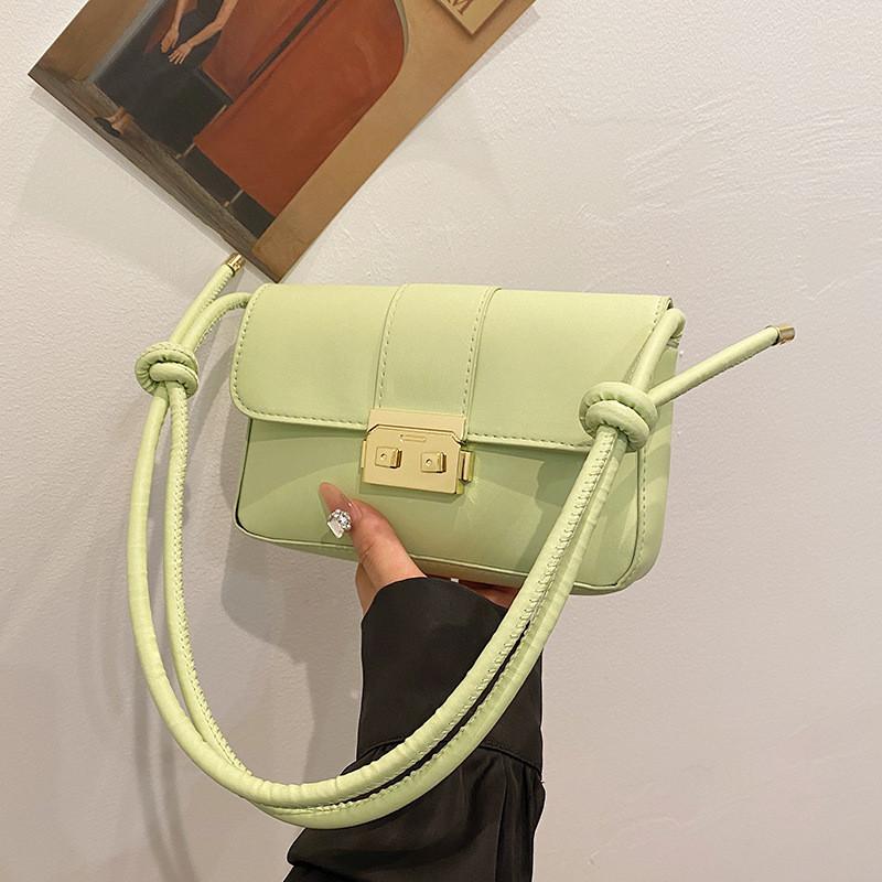 

Fashionable Minimalist Small Square Handbag For Women In Chic Colors Ideal For Everyday Outfits