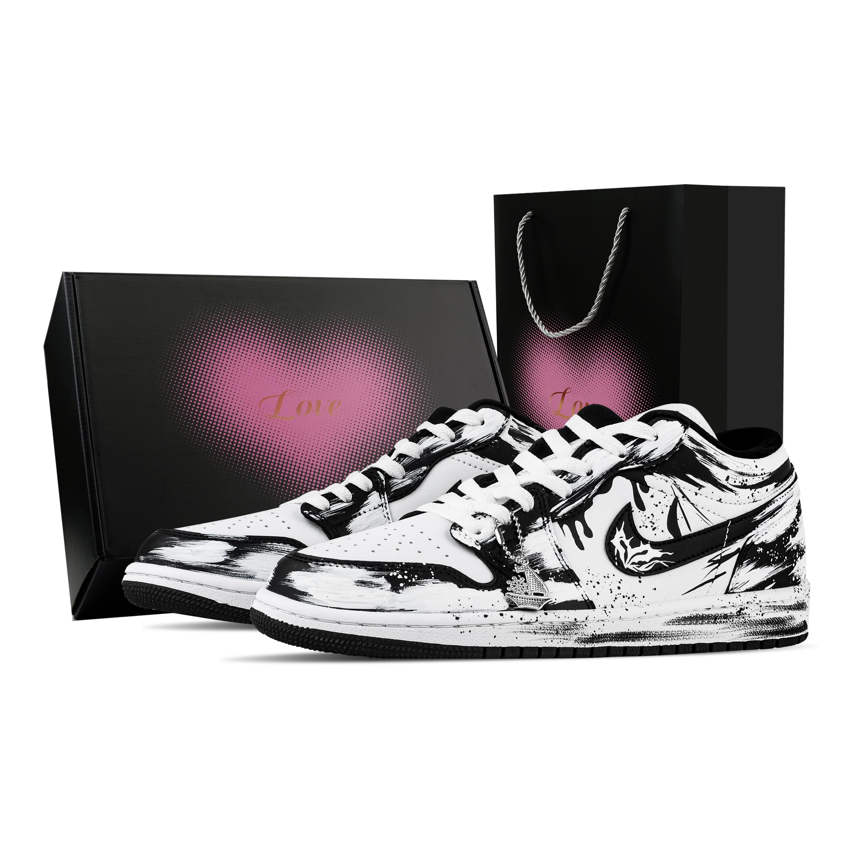 

Jordan Air Jordan 1 Vintage Basketball Shoes Unisex Low Top White DC0774-101(Team773--) 37.5