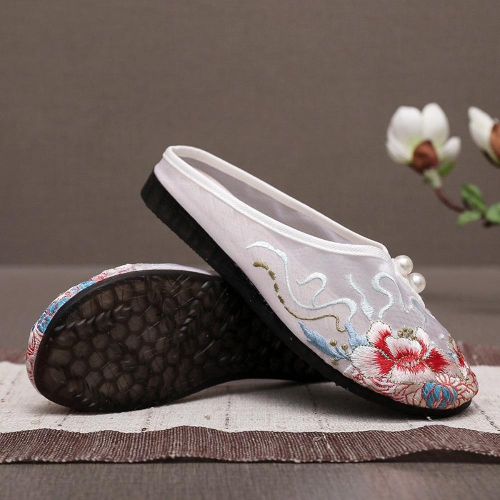 Flower Hanfu Slippers Pearl Embroidered Shoes Cheongsam Shoes Ethnic Style Baotou Slippers  Girls