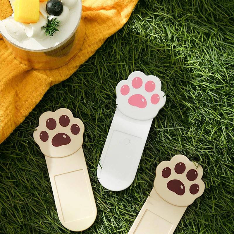 1/2pcs Cute Cartoon Toilet Handle Creative Cat Claw Lid Remover Plastic Convenient Flip Lid Remover Soothing Ring Flip Device