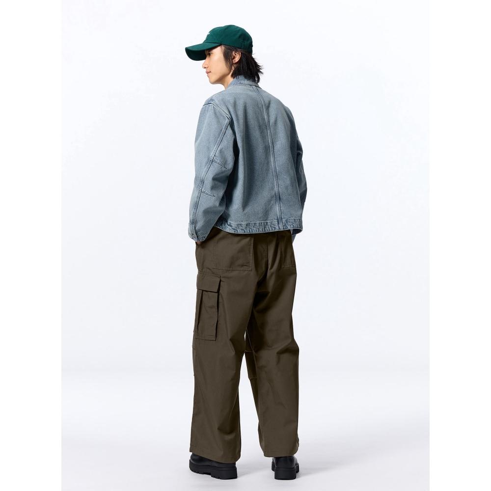 GU by Uniqlo Super Wide Cargo Pants