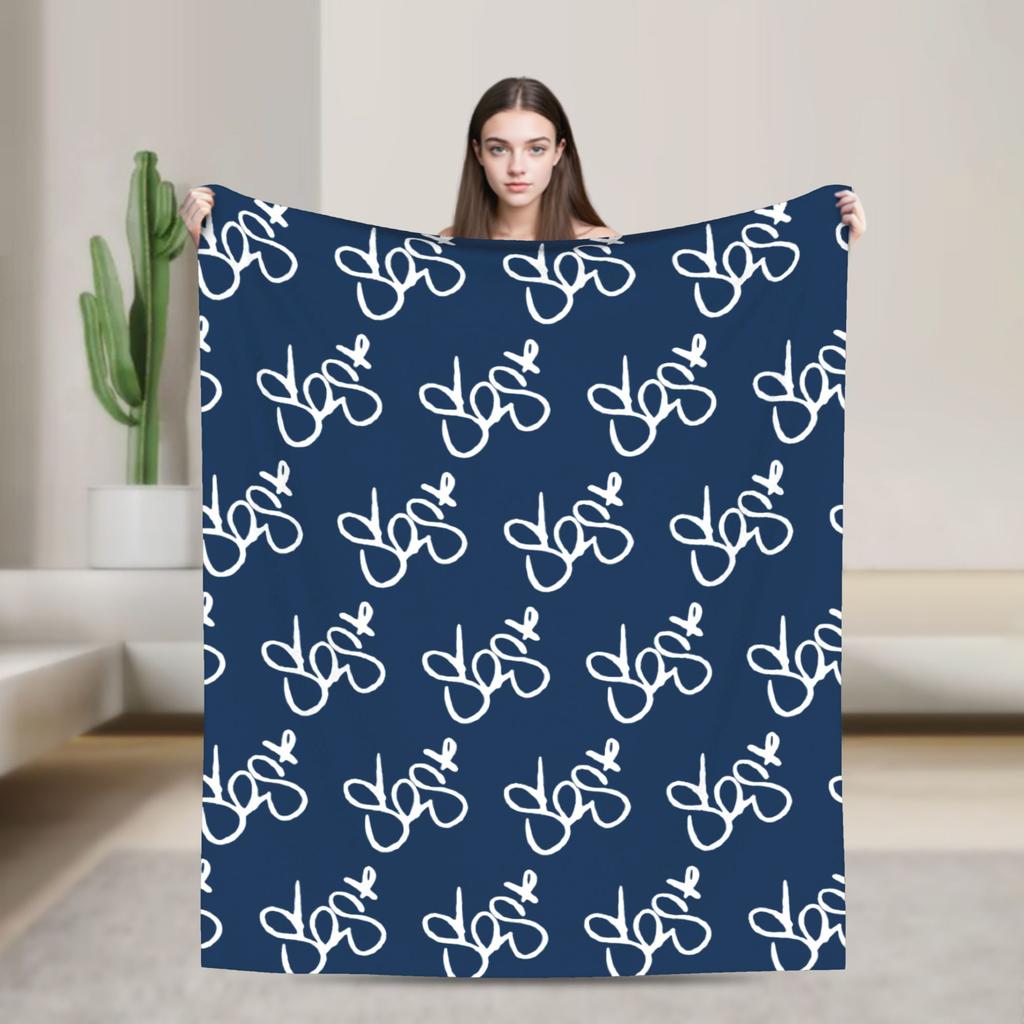 SOS SZA Rapper Knitted Blanket 90s Music Fleece Throw Blanket Bedroom Sofa Decoration Lightweight Bedspread