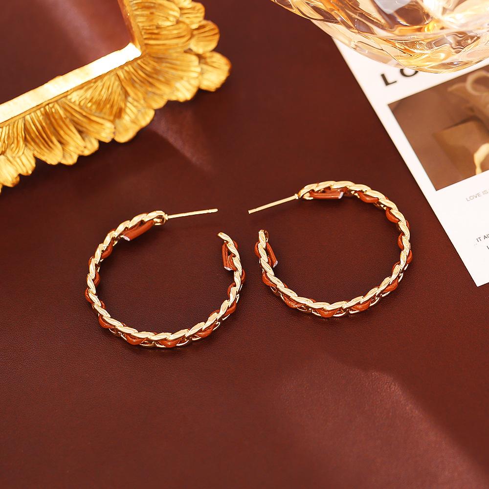 Европейские и американские плетеные серьги-гвоздики в форме буквы С, игла из стерлингового серебра 925 пробы: Высококлассный, Модный «Стиль Социалита» для Осени и Зимы.