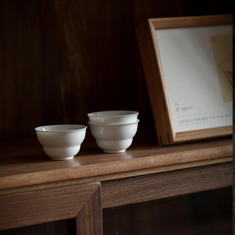 

2pc/lot Pink White Gourd Teacup Zen Tea Bowl Cup For Tea Tea-tasting Smelling Cup Chazhan Master Cups Mugs Kung Fu Teaset 40ml