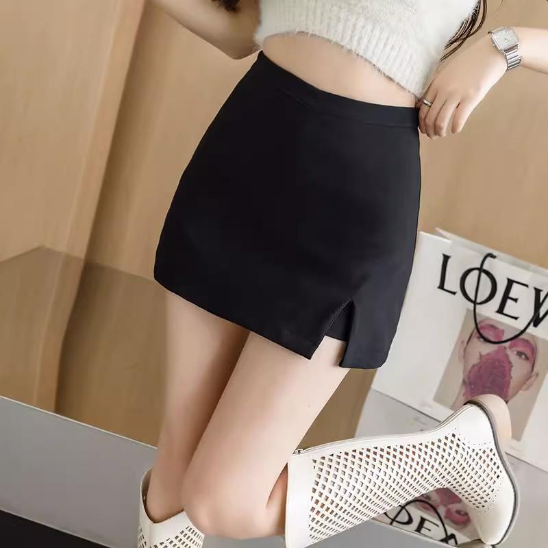 Women s High-Waist Black A-Line Skirt with Slim Fit and Slit M чёрный