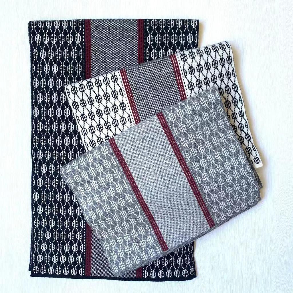Classic Men's Cashmere Jacquard Knit Neck Warmer Scarf - Autumn/Winter Versatile Style