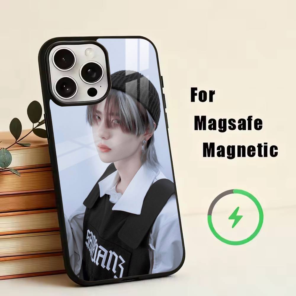 powerful boy Y-Yibo Wang  Phone Case For iPhone17,16,15,14,13,12,11 Plus,Pro Magnetic For Magsafe Wireless Charging