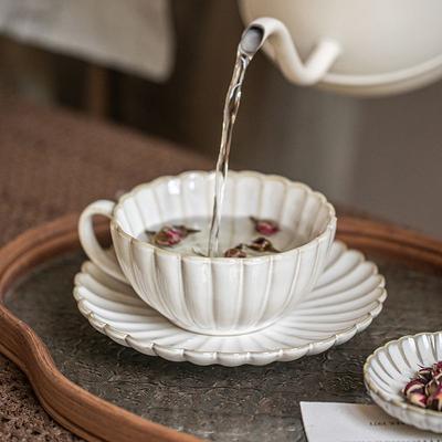 220ML Kaffeetasse Tasse Keramik Englische Nachmittagstee Tasse und Untertasse Ein Set Porzellantasse Frühstück Zitronentee Milchtassen Kaffeegeschirr