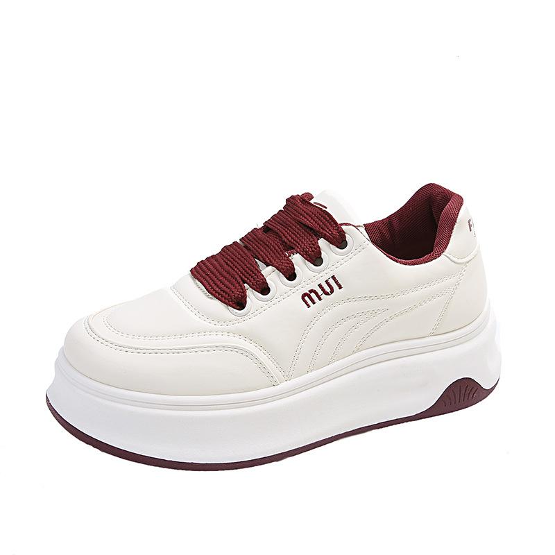 Fashion Platform Sports Board Shoes Women's 2025 Spring and Autumn New Versatile Round Head Little White Shoes Keep Warm and Increase Height Women's B