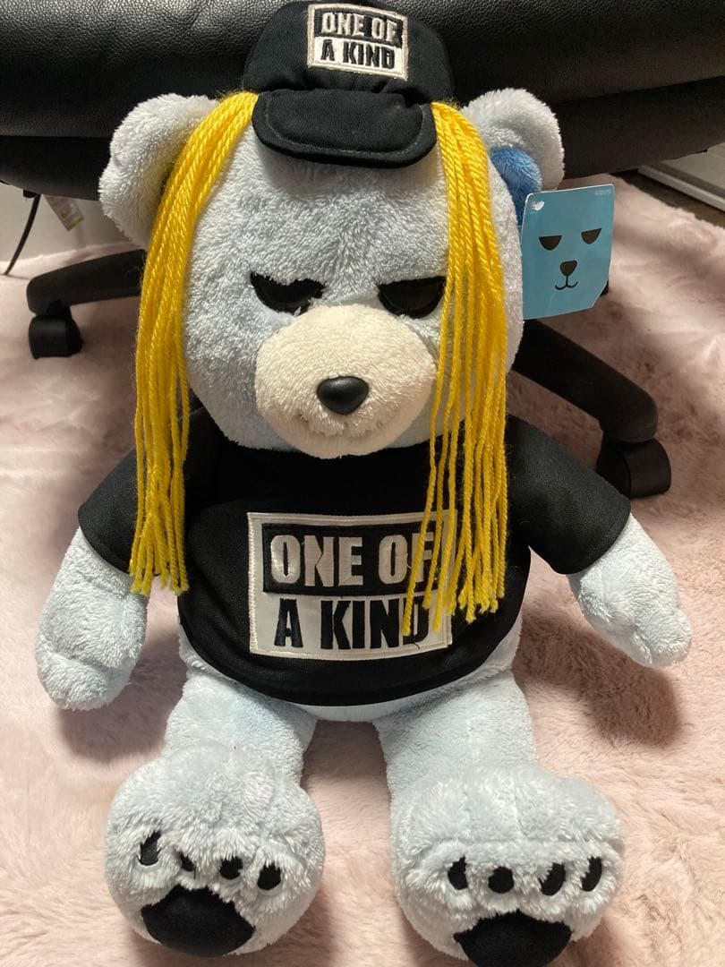 

[USED] G-DRAGON One of a Kind Bear Plush Toy
