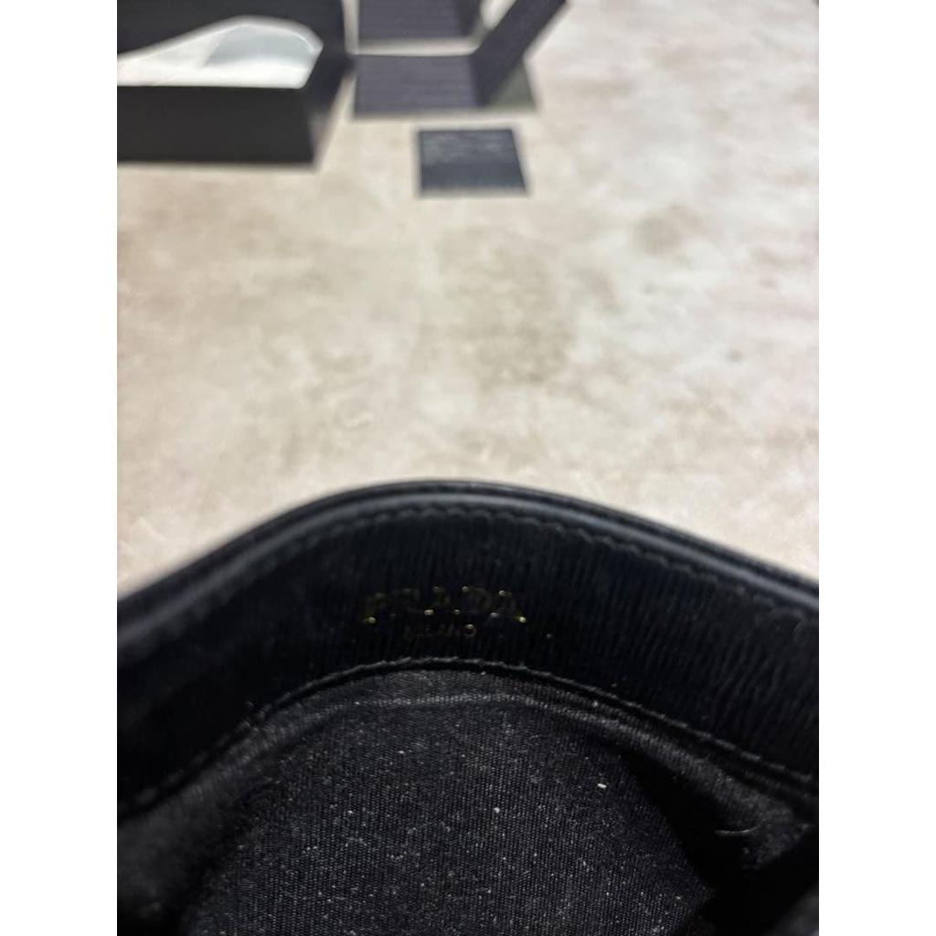 Used PRADA card wallet