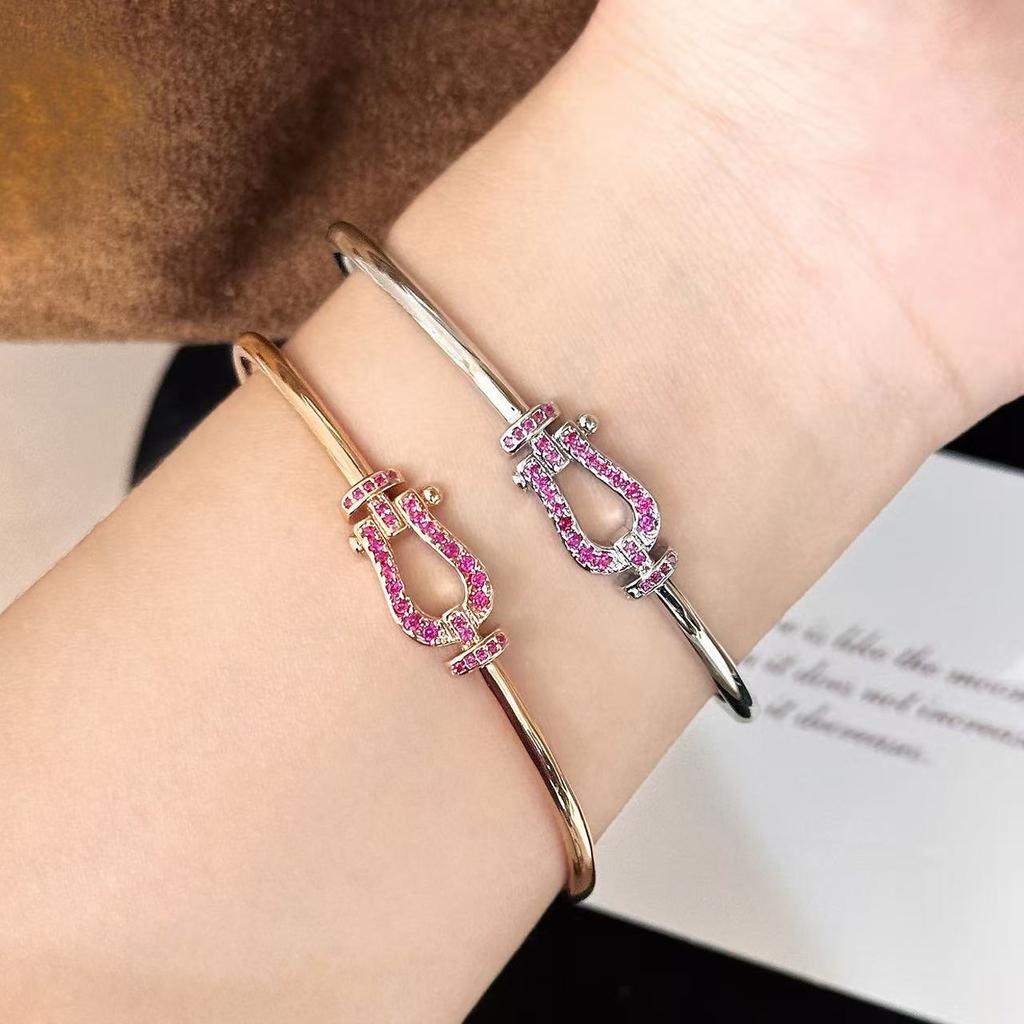 Korean light luxury red steel jade gold horseshoe buckle bracelet bracelet zircon micro-inlaid unique exquisite jewelry