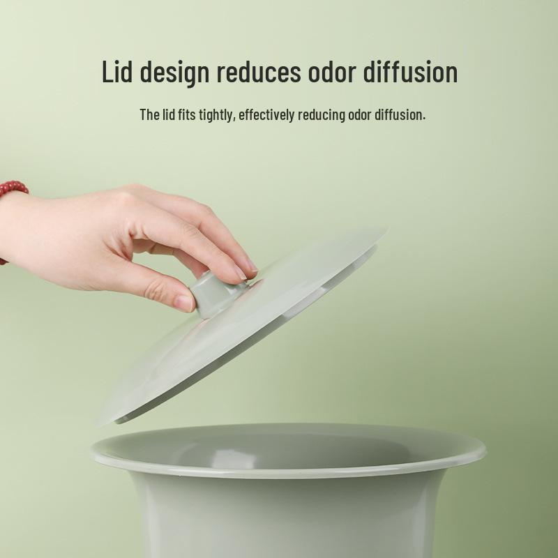 Children's Thickened Plastic Potty with Lid - Newcomer Special