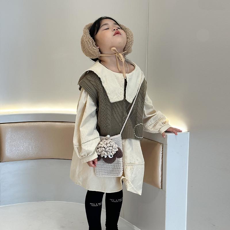 Adorable Handcrafted Knitted Mini Crossbody Bag For Kids Perfect For Outdoor Use