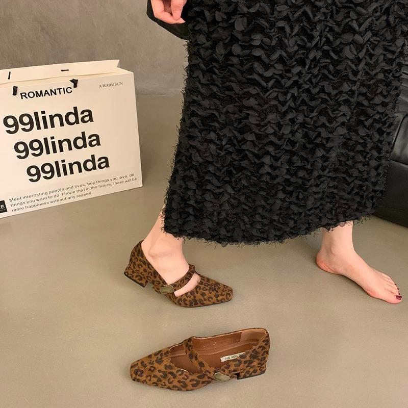 

Женские туфли Мэри Джейн на массивном каблуке во французском стиле, бархатная поверхность, стиль «маленький аромат», одинарные туфли, новая модель осень-зима 40 цветной печати леопарда