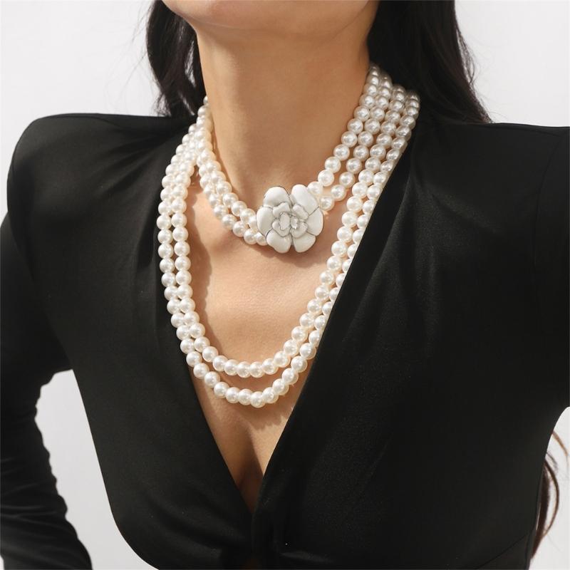 Simulated Pearls and Alloy Camellia Pendant Necklace Ideal for Everyday Comfort and Stylish Occasions