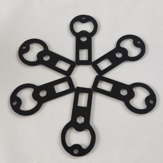 Tragbarer Flaschenöffner mit Schlüsselanhänger & Lanyard Edelstahl Bierflaschenöffner Stilvolles Geschenk für Auto Bar Camping Partygeschenke