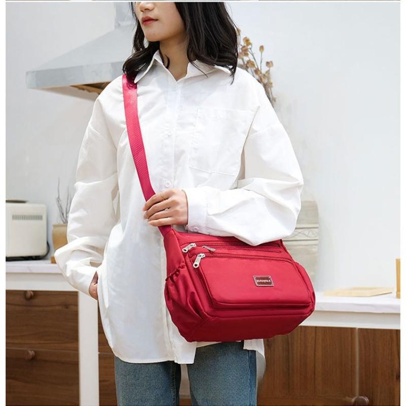 2025 new Oxford cloth women's bag casual multi-layer shoulder messenger bag breathable large capacity small square bag mother bag