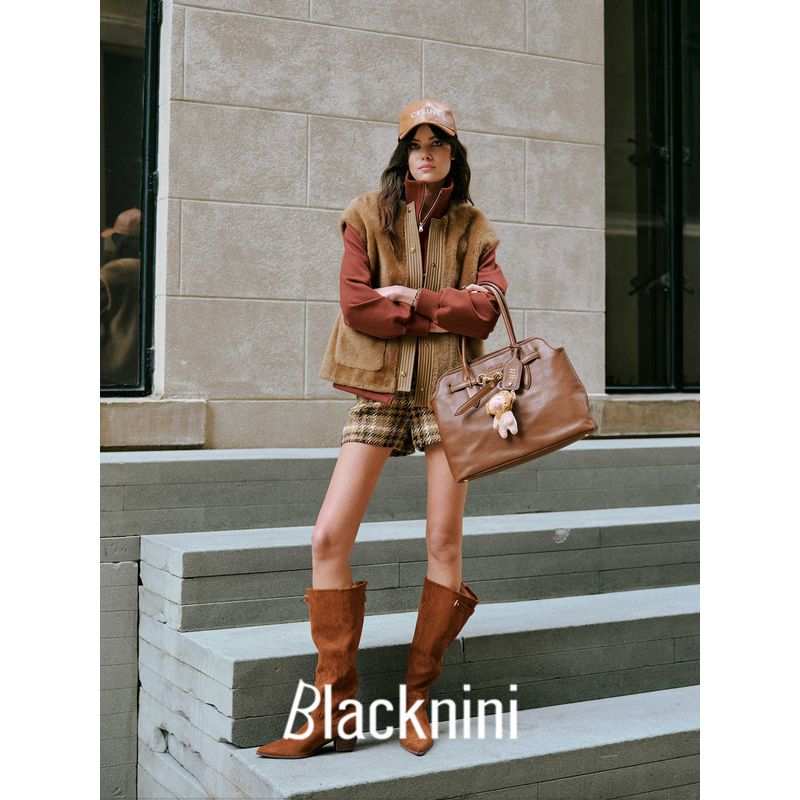 Blacknini Yin WAF/"Modeling Set" Miu Sense Machine Made Athflow Inner Wear Outer Wear Sweatshirt and Sweatpants