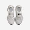 Nike Vomero 18 ESS [IO9915-101]