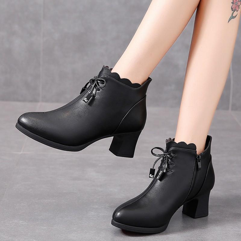 Γυναικείες Μποτάκια Μέχρι τον Αστράγαλο Φθινόπωρο Χειμώνας Ζεστά Μποτάκια Μαύρα Δερμάτινα Παπούτσια Γυναίκα 2024 Νέα Φερμουάρ Τετράγωνο Τακούνι Γόβες Zapatos De Mujer