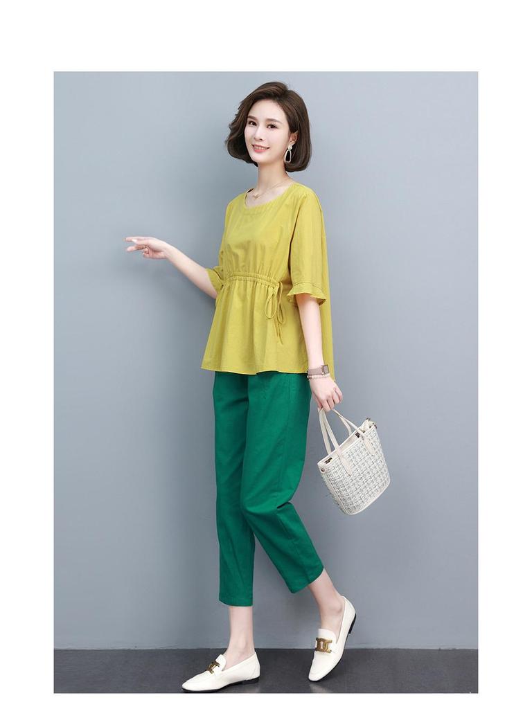 Mom's 2025 Fashion Cotton Linen Casual Two-Piece Suit: Short Sleeve Summer Style for Middle-Aged Women