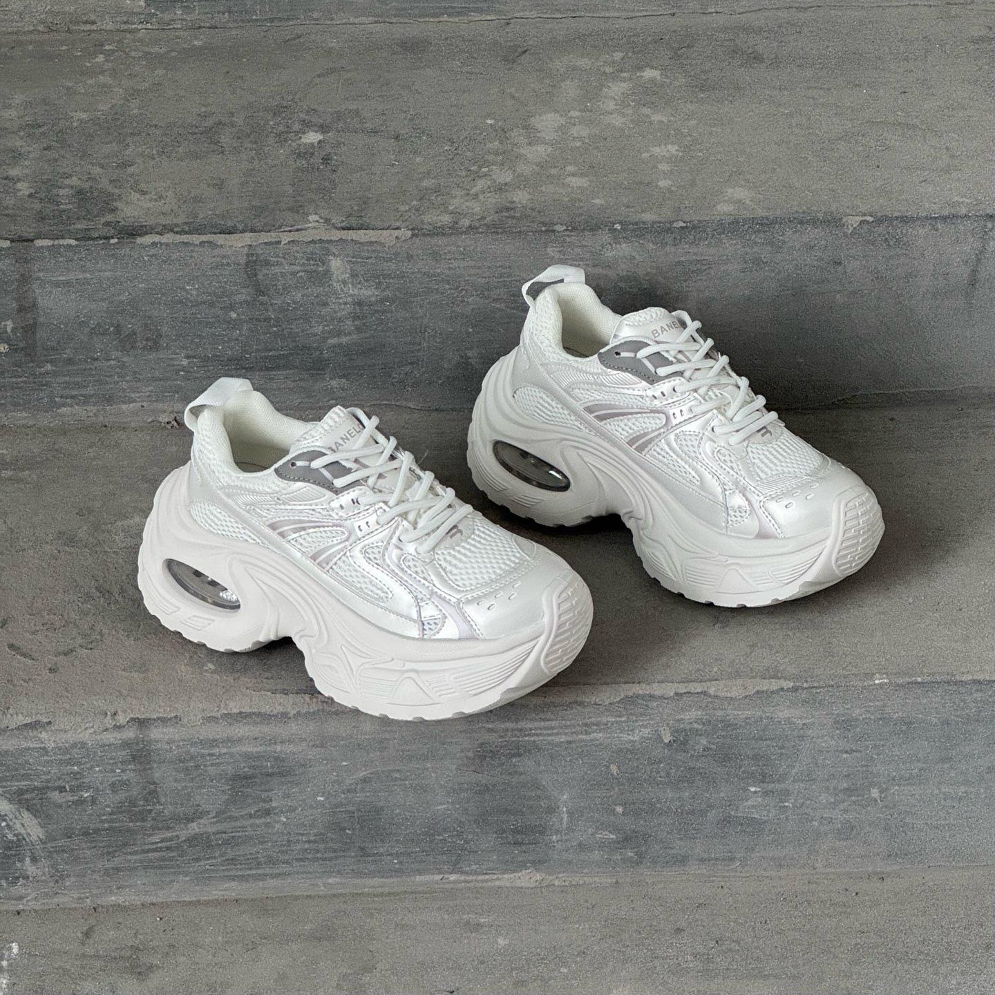 

Muffin thick-soled air cushion dad shoes women s new small height-increasing mesh sports and leisure shoes 40