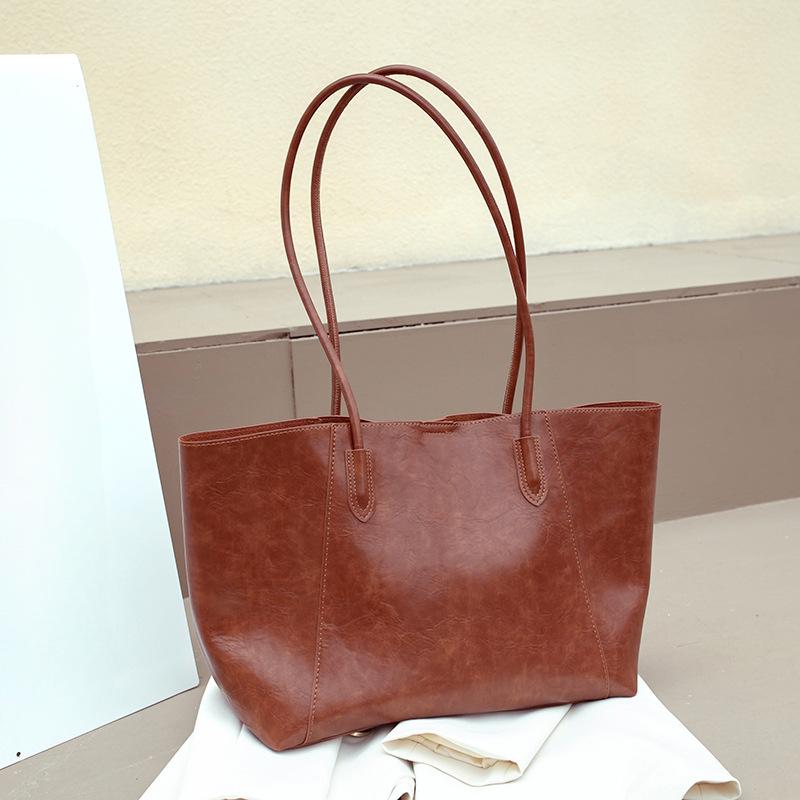 

Модная женская сумка через плечо Весна и лето Универсальная новая простая сумка-тоут Большая вместимость Женская сумка для работы Сумка