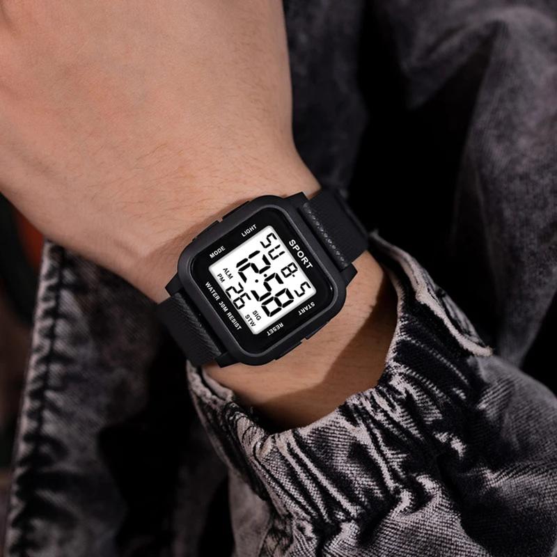 Herren Sportuhr Hintergrundbeleuchtung Anzeige Countdown Herren Digitaluhren 3Bar Wasserdicht Militäruhr Alarm Armbanduhr