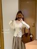 Niche V-Neck Lace Patchwork Knitwear: Autumn/Winter Slimming Cinched Waist Long Sleeve Top for Women