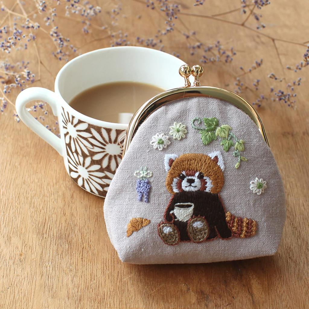 Piece Embroidery Kit Coin Purse Animal Embroidery Red Relaxing Cafe Time x 9cm x 3cm - - Chicchi's Kit Panda's - 8.5cm (height) (width) (depth) -