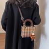Jesienna i zimowa niszowa wełniana mała torba, prosta i wszechstronna torba na ramię na jedno ramię, torba retro w kratę księżnej Diany