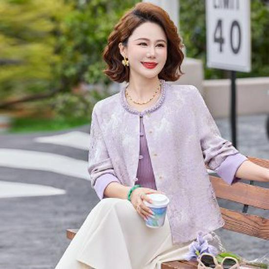 

Elegant Chinese Style Jacquard Outerwear for Middle-Aged Women - Stylish and Dignified Spring/Autumn Top 4XL фіолетовий