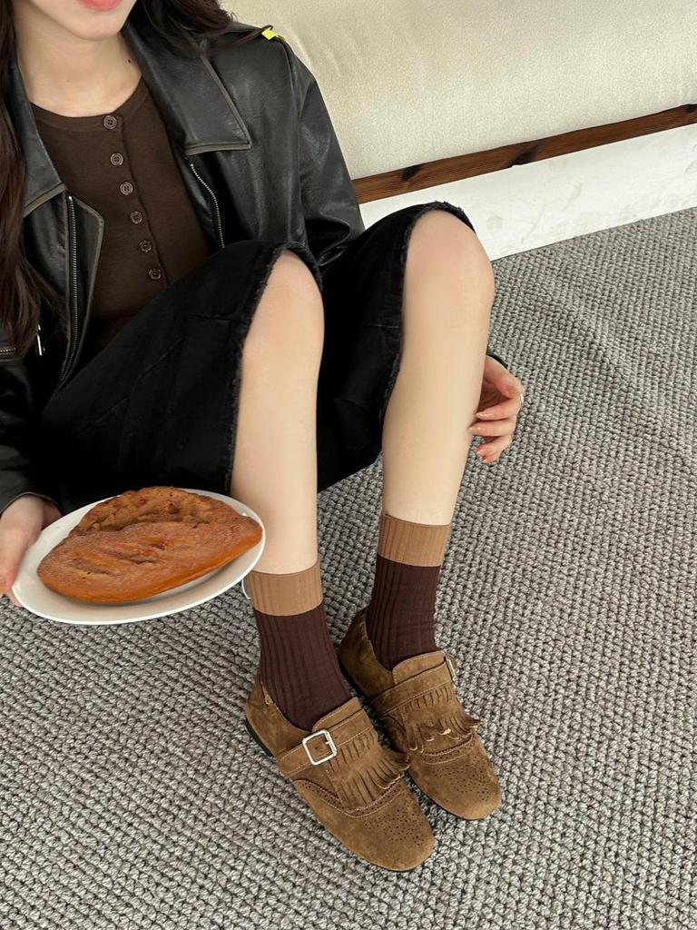 Versatile 2025 autumn new retro fringed suede fashion shoes
