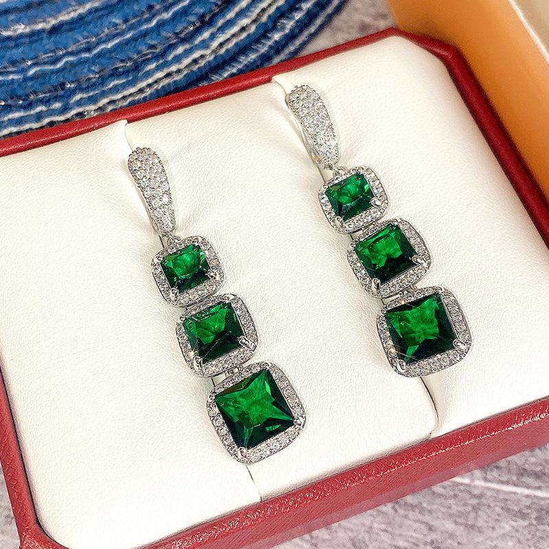 Europejskie i Amerykańskie Luksusowe Błyszczące Kwadratowe Kolczyki z Cyrkoniami i Kolorowymi Kamieniami Szlachetnymi