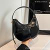 European and American retro underarm bag women's new niche fashion versatile crescent bag high-end single shoulder handbag tide