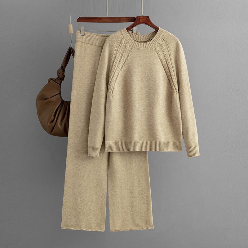 

Autumn And Winter Women s Fashion Casual Solid Color Knitted Set Loose Sweater Wide Leg Pants Two Piece Set One Size хакі